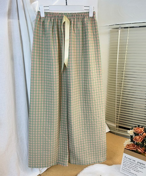 SEU(エスイーユー)の「チェック柄 リラックスパンツ / ルームウェア ギンガムチェック ワイドパンツ イージーパンツ ルームウェア(その他パンツ・レディース・グリーン/ベージュ/ネイビー/チャコール/ローズ/ブラック・フリー)」の4枚目の写真