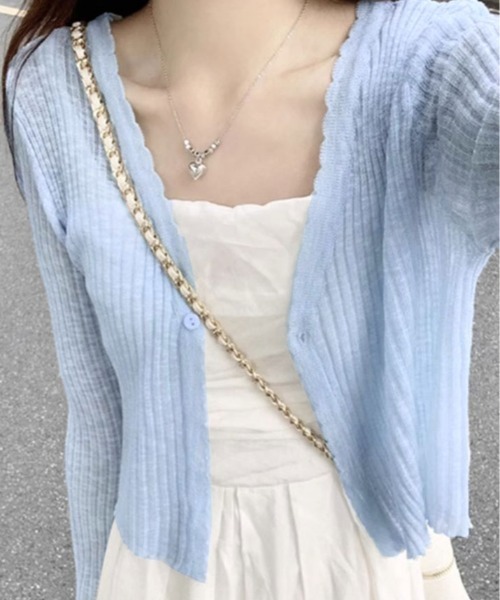 kirakiraShop（キラキラショップ）の「【新色追加】【着回し万能】着回し力バツグン！Vネック シアー カーディガン（カーディガン/ボレロ・レディース・ブラック/アイボリー/ブルー/パープル/ホワイト/ピンク/グリーン・FREE）」の5枚目の写真