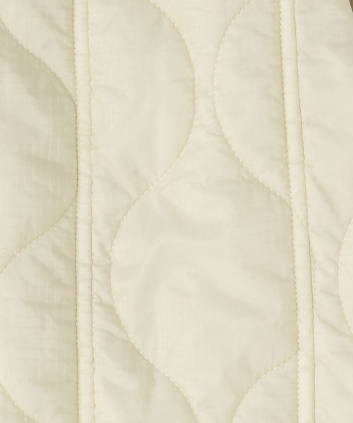 LOWRYS FARM（ローリーズファーム）の「【160-170サイズ】キルティングブルゾン　 497143（ブルゾン・キッズ・カーキ/アイボリー/ブラック・MEDIUM/LARGE）」の6枚目の写真