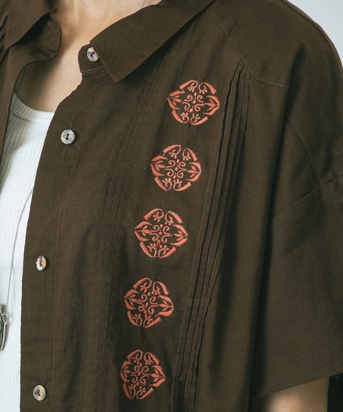 HLAADA(フラーダ)の「(HLAADA for ROSEBUD)CUBA EMBROIDERY SHIRT OP(シャツワンピース・レディース・カーキ/ブラック/ブラウン・ONE SIZE)」の17枚目の写真