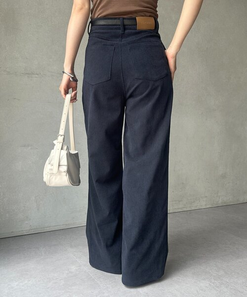 Thevon(ゼボン)の「コーデュロイハイウエストタックパンツ(その他パンツ・レディース・ブラウン/アイボリー/ブラック・M/S)」の18枚目の写真