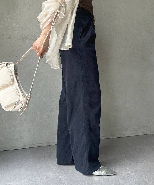 Thevon(ゼボン)の「コーデュロイハイウエストタックパンツ(その他パンツ・レディース・ブラウン/アイボリー/ブラック・M/S)」の19枚目の写真