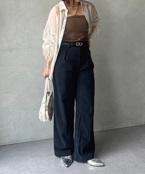 Thevon(ゼボン)の「コーデュロイハイウエストタックパンツ(その他パンツ・レディース・ブラウン/アイボリー/ブラック・M/S)」の11枚目の写真