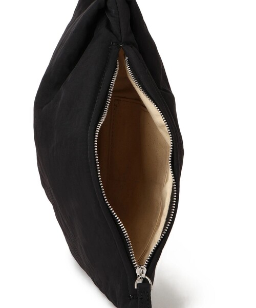 ADAM ET ROPE'(アダムエロペ)の「トライアングルムスビミニバッグ(ハンドバッグ・レディース・ブラック/ベージュ/ライトグリーン・FREE)」の21枚目の写真