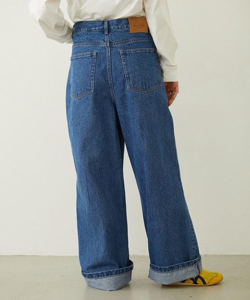 MILKFED.（ミルクフェド）の「BOYFRIEND LOOSE DENIM PANTS（デニムパンツ・レディース・ブラック/インディゴブルー/ライトインディゴブルー・S/M）」の6枚目の写真