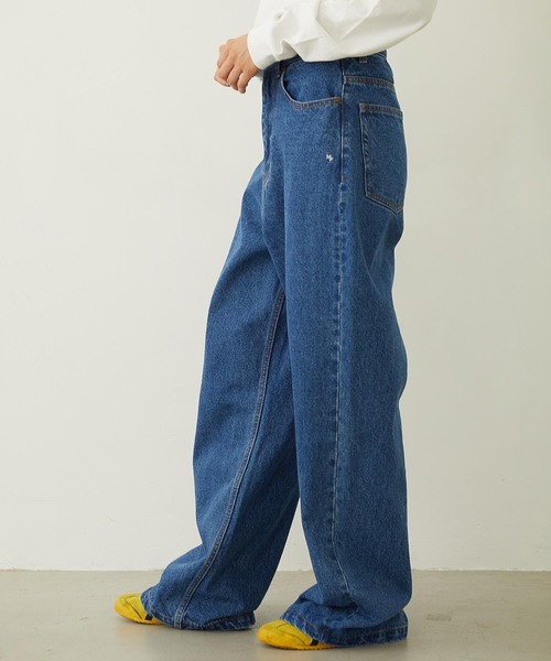 MILKFED.（ミルクフェド）の「BOYFRIEND LOOSE DENIM PANTS（デニムパンツ・レディース・ブラック/インディゴブルー/ライトインディゴブルー・S/M）」の8枚目の写真