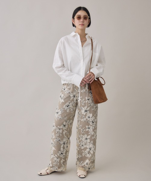 Paradise Picnic(パラダイスピクニック)の「大花柄イージーパンツ(その他パンツ・レディース・ブラック/ベージュ・FREE)」の9枚目の写真