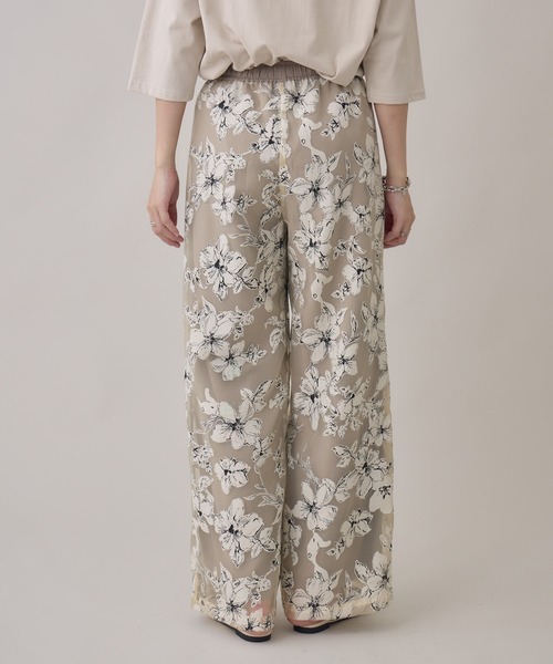 Paradise Picnic(パラダイスピクニック)の「大花柄イージーパンツ(その他パンツ・レディース・ブラック/ベージュ・FREE)」の16枚目の写真