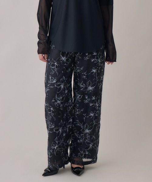 Paradise Picnic(パラダイスピクニック)の「大花柄イージーパンツ(その他パンツ・レディース・ブラック/ベージュ・FREE)」の3枚目の写真