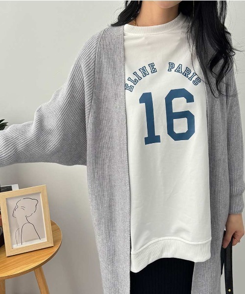 maison de LATIR(メゾンドラティール)の「暖か上品ボリュームスリーブドルマンニットカーディガン(カーディガン/ボレロ・レディース・オレンジ/イエロー/ブラック/グレー・FREE)」の11枚目の写真
