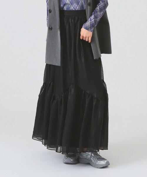 Ray BEAMS（レイビームス）の「シアー ティアード スカート（スカート・レディース・ベージュ/ブラック・1/0）」の2枚目の写真