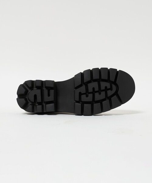 ODETTE E ODILE(オデットエオディール)の「チェルシー ショートブーツ55↑(ブーツ・レディース・ダークブラウン/オフホワイト/ブラック・24.5cm/23.5cm/22.5cm/22cm/23cm/24cm/25cm)」の11枚目の写真