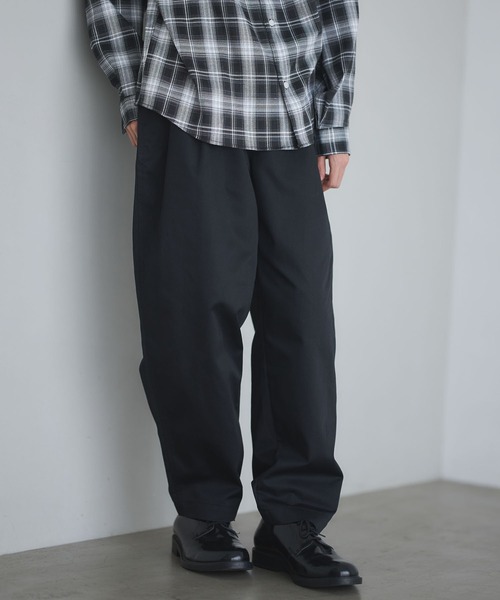 CRAFT STANDARD BOUTIQUE（クラフトスタンダードブティック）の「イージーワイドテーパードパンツ（その他パンツ・メンズ・カーキ/ブラック/ベージュ・S/L/M）」の2枚目の写真