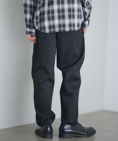 CRAFT STANDARD BOUTIQUE（クラフトスタンダードブティック）の「イージーワイドテーパードパンツ（その他パンツ・メンズ・カーキ/ブラック/ベージュ・S/L/M）」の6枚目の写真