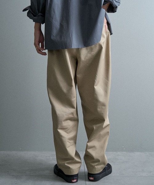 CRAFT STANDARD BOUTIQUE（クラフトスタンダードブティック）の「イージーワイドテーパードパンツ（その他パンツ・メンズ・カーキ/ブラック/ベージュ・S/L/M）」の12枚目の写真
