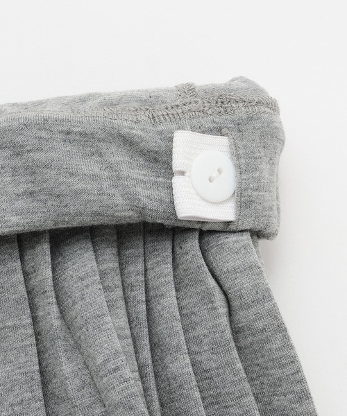 kate spade new york kids（ケイトスペードニューヨーク）の「Spade Smileyポーチつきプリーツスカート（スカート・キッズ・グレー/ブラック・160cm/150cm/140cm/130cm/120cm/110cm）」の5枚目の写真