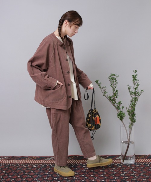 URCH RNA（アーチ アールエヌエー）の「R4380 コーデュロイのクロップドパンツ（その他パンツ・レディース・オリーブ/モカ/ブラック・FREE）」の15枚目の写真