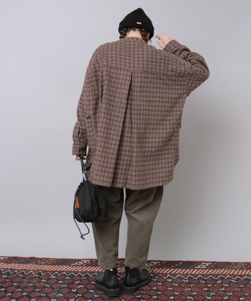 URCH RNA（アーチ アールエヌエー）の「R4380 コーデュロイのクロップドパンツ（その他パンツ・レディース・オリーブ/モカ/ブラック・FREE）」の18枚目の写真