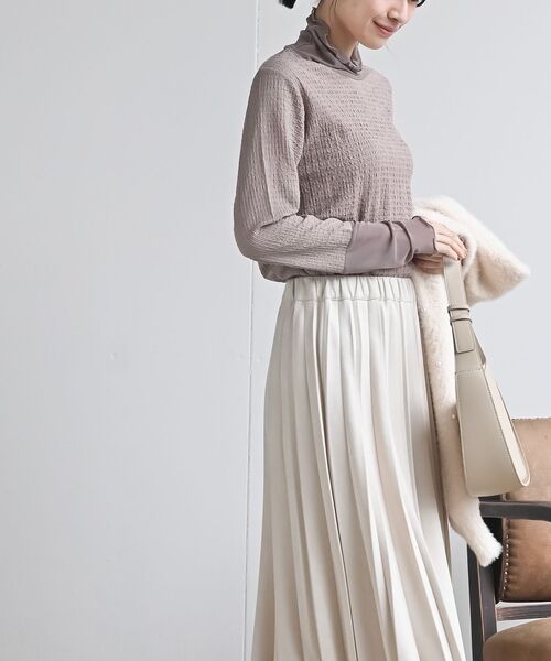 rps（アールピーエス）の「カットシャーリングメッシュ切替プルオーバー（Tシャツ/カットソー・レディース・アイボリー/ブラック/グレイッシュベージュ・フリー）」の16枚目の写真