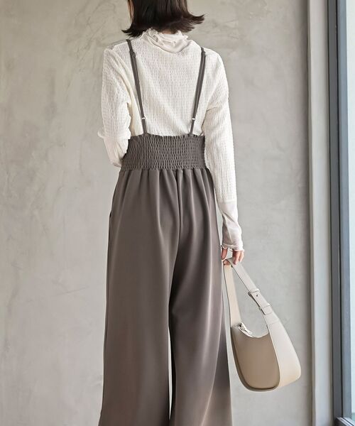 rps（アールピーエス）の「カットシャーリングメッシュ切替プルオーバー（Tシャツ/カットソー・レディース・アイボリー/ブラック/グレイッシュベージュ・フリー）」の18枚目の写真