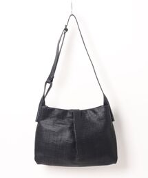 ペッレテッシル ショルダーバッグ