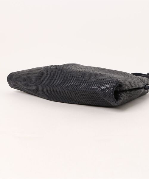 genten(ゲンテン)の「ペッレテッシル ショルダーバッグ(ショルダーバッグ・レディース・ダークブラウン/ダークネイビー/グレー・FREE)」の5枚目の写真