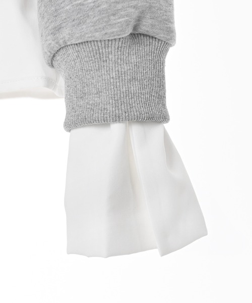 Narcissus（ナルシス）の「《動画あり》シャツオフショルスウェット ドッキングデザイン（スウェット・レディース・グレー/ブラック・FREE）」の5枚目の写真