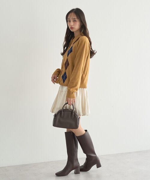 earth music&ecology（アースミュージックアンドエコロジー）の「【2025AW】襟付きアーガイルニットカーディガン（ニット/セーター・レディース・ネイビー/キャメル/グレー・FREE）」の16枚目の写真