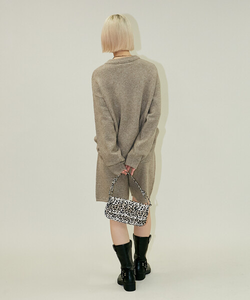 PUBLUX（パブリュクス）の「PUBLUX/パブリュクス ニットトップ ショートパンツ セットアップ　限定展開（ニット/セーター・レディース・ベージュ/チャコールグレー/グレー・ﾌﾘ-）」の9枚目の写真