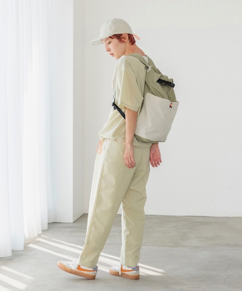 sneeuw（スニュウ）の「ロールトップバックパック（バックパック/リュック・レディース・パープル/グリーン・ONESIZE）」の8枚目の写真