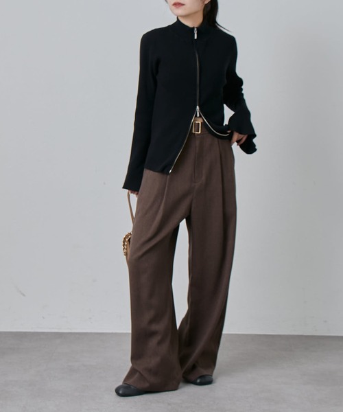 Lui's（ルイス）の「ウールライクベルト付きタックワイドパンツ（スラックス・レディース・ブラック/ブラウン・36/38）」の15枚目の写真