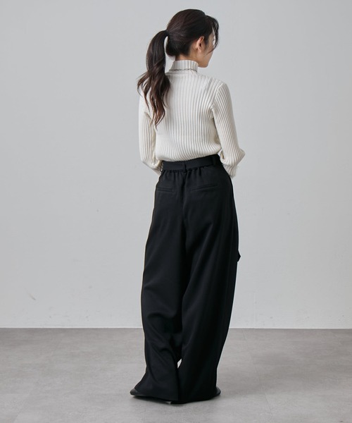 Lui's（ルイス）の「ウールライクベルト付きタックワイドパンツ（スラックス・レディース・ブラック/ブラウン・36/38）」の10枚目の写真