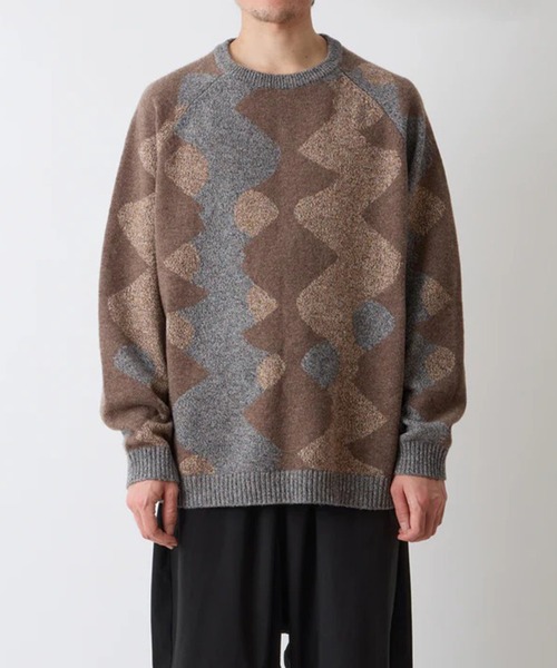 WHITE MOUNTAINEERING（ホワイトマウンテニアリング）の「【White Mountaineering/ホワイトマウンテニアリング】INTARSIA KNIT PULLOVER（ニット/セーター・メンズ・グレー/チャコールグレー・1/2）」の3枚目の写真