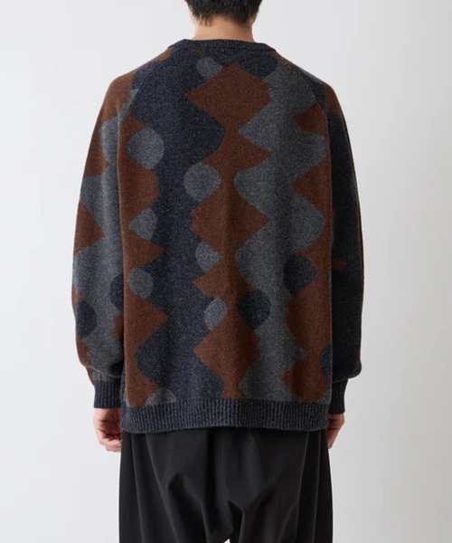 WHITE MOUNTAINEERING（ホワイトマウンテニアリング）の「【White Mountaineering/ホワイトマウンテニアリング】INTARSIA KNIT PULLOVER（ニット/セーター・メンズ・グレー/チャコールグレー・1/2）」の6枚目の写真