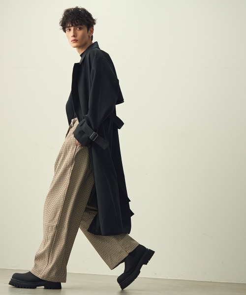 Shoowtime(ショウタイム)の「Belted Check Wide Slacks / ベルテッドチェックワイドスラックス(スラックス・メンズ・ベージュ・MEDIUM/X-LARGE/LARGE)」の11枚目の写真