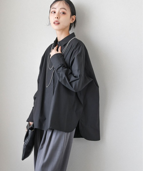 Lajour(ラジュール)の「【日本製】オーバーサイズシャツ(シャツ/ブラウス・レディース・ホワイト/ブラック/ブラウン・フリー)」の2枚目の写真