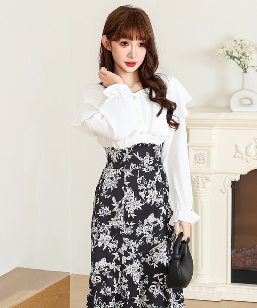 Anely(アネリー)の「フリル ショルダー 花柄 ドッキング ワンピース(ワンピース・レディース・ピンク/ブラック/アイボリー・FREE)」の7枚目の写真