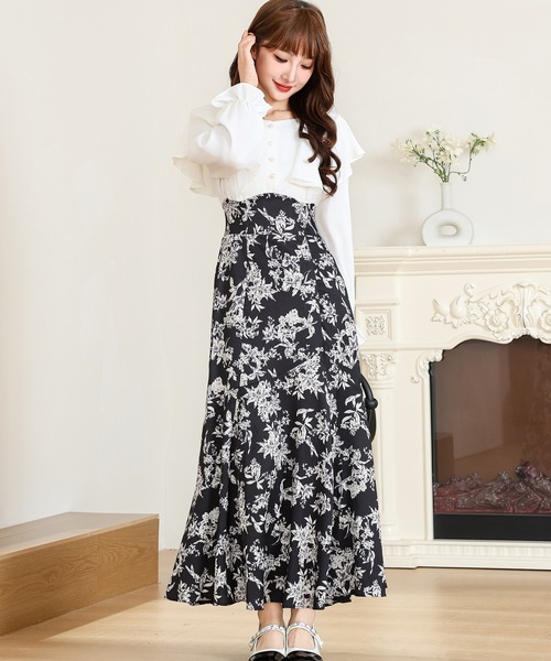Anely(アネリー)の「フリル ショルダー 花柄 ドッキング ワンピース(ワンピース・レディース・ピンク/ブラック/アイボリー・FREE)」の8枚目の写真