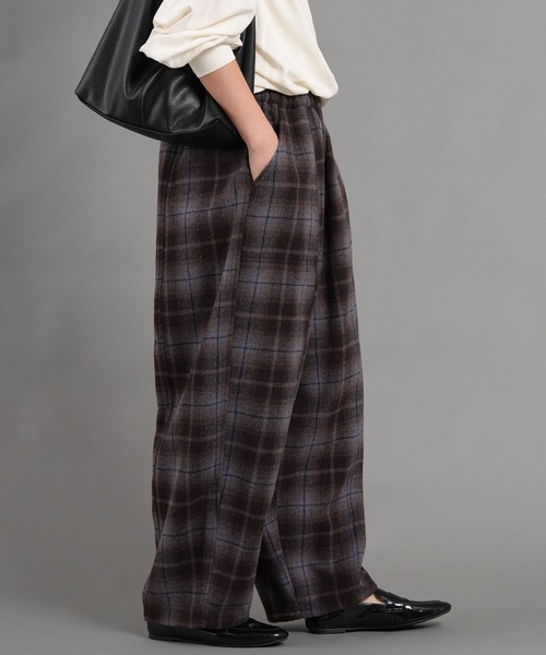 laurea(ラウレア)の「ツィードチェック コクーンパンツ(その他パンツ・レディース・ダークブラウン/ダークグレー・M/S/L)」の6枚目の写真