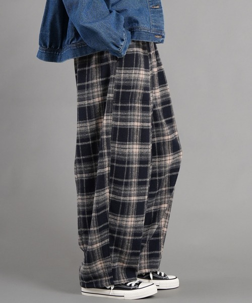 laurea(ラウレア)の「ツィードチェック コクーンパンツ(その他パンツ・レディース・ダークブラウン/ダークグレー・M/S/L)」の13枚目の写真