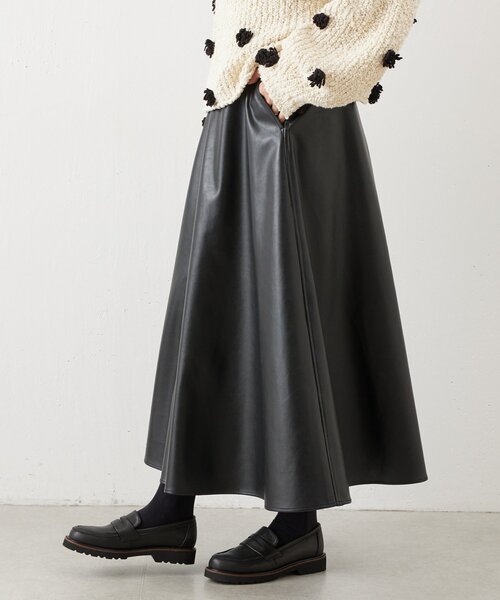 BEARDSLEY（ビアズリー）の「フェイクレザーフレアスカート（スカート・レディース・ブラック・FREE）」の16枚目の写真