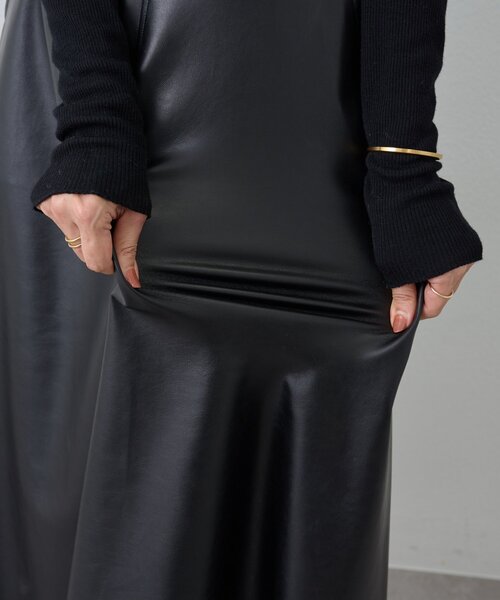 BEARDSLEY（ビアズリー）の「フェイクレザーフレアスカート（スカート・レディース・ブラック・FREE）」の22枚目の写真