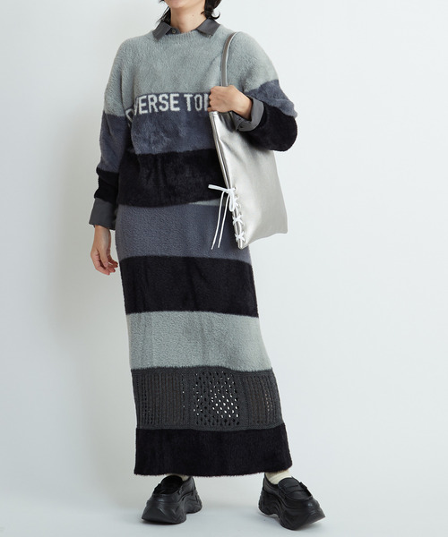 CONVERSE TOKYO（コンバーストウキョウ）の「MULTI BORDER FEATHER KNIT SKIRT（スカート・レディース・ブルー/チャコールグレー/イエロー・FREE）」の4枚目の写真