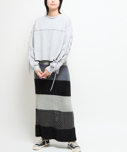 CONVERSE TOKYO（コンバーストウキョウ）の「MULTI BORDER FEATHER KNIT SKIRT（スカート・レディース・ブルー/チャコールグレー/イエロー・FREE）」の7枚目の写真