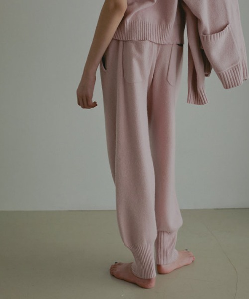 セール】オールニードルニットジョガーパンツ（その他パンツ）｜ETRE