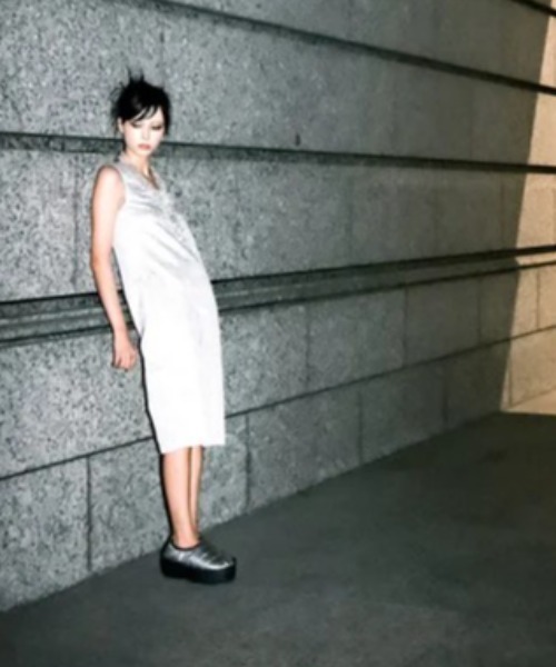 SUBU(スブ)の「SUBU VAMP PLATFORM (SB032)(スリッポン・メンズ・ブラック/シルバー・1/0)」の16枚目の写真