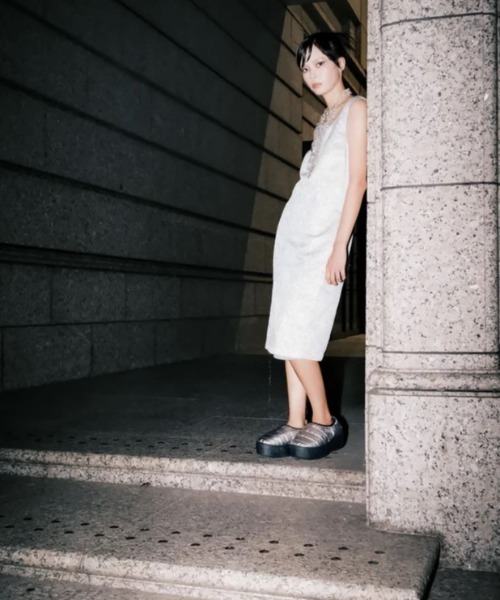 SUBU(スブ)の「SUBU VAMP PLATFORM (SB032)(スリッポン・メンズ・ブラック/シルバー・1/0)」の14枚目の写真