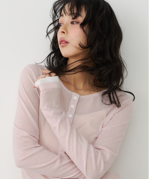Unitage(ユニテージ)の「バイカラーシアーリブTOPS/カーディガン(Tシャツ/カットソー・レディース・ピンク/イエロー/アイボリー/グレー・FREE)」の15枚目の写真