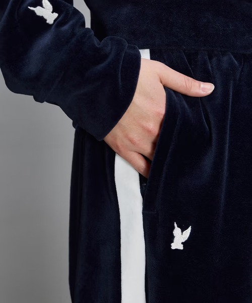 MASU(エムエーエスユー)の「【MASU】PUMA × MASU T7 WIDE TRACK PANTS(スウェットパンツ・メンズ・ダークネイビー・M/L)」の4枚目の写真