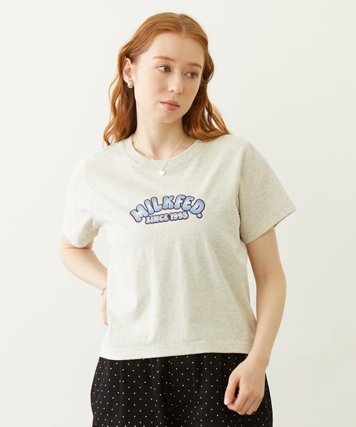 MILKFED.(ミルクフェド)の「GRADIENT LOGO COMPACT S/S TEE(Tシャツ/カットソー・レディース・ブラック/ライトパープル/オートミール・M/S)」の2枚目の写真
